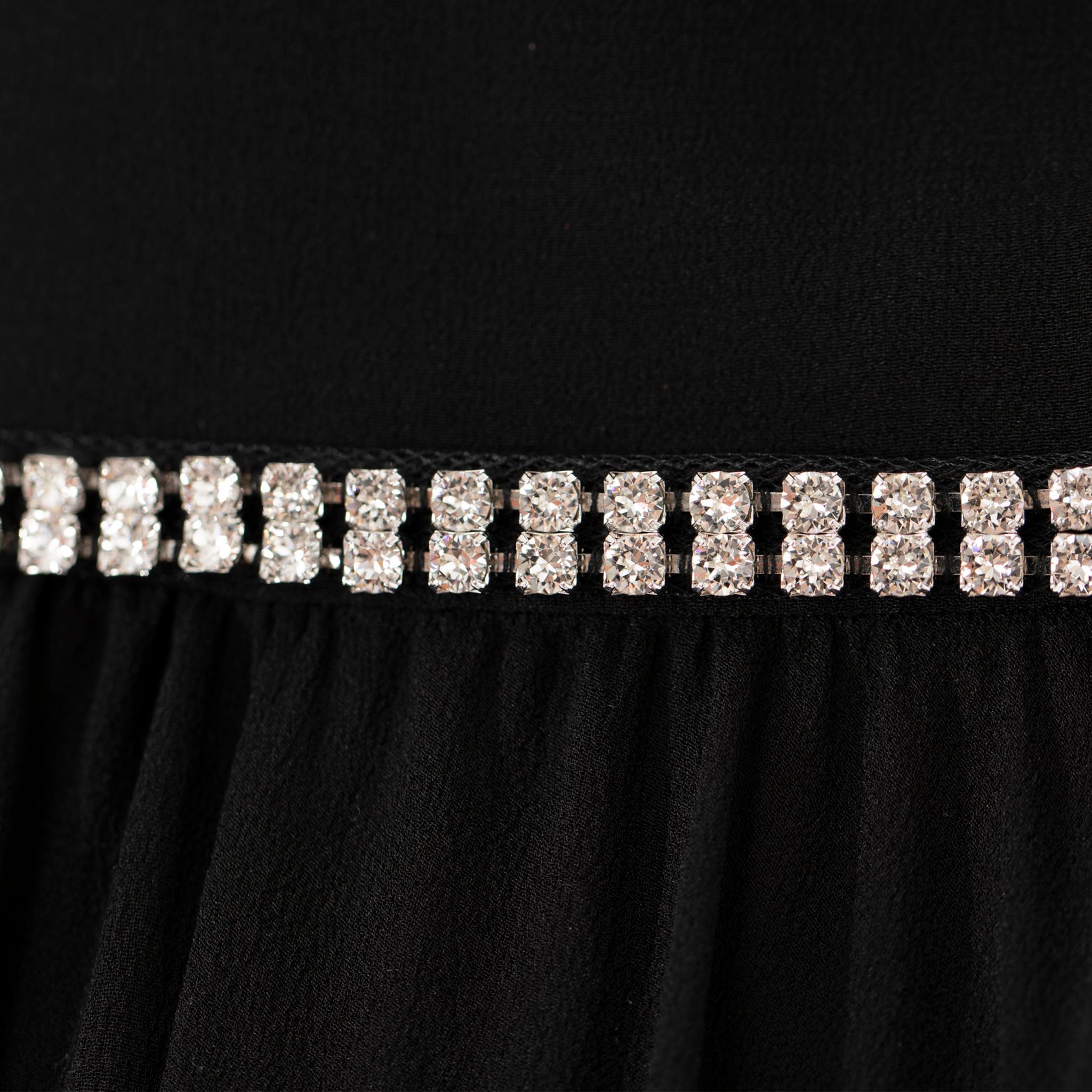 Saint Laurent Schwarzes Abendkleid mit Kristalldetails 38 FR im Angebot 6