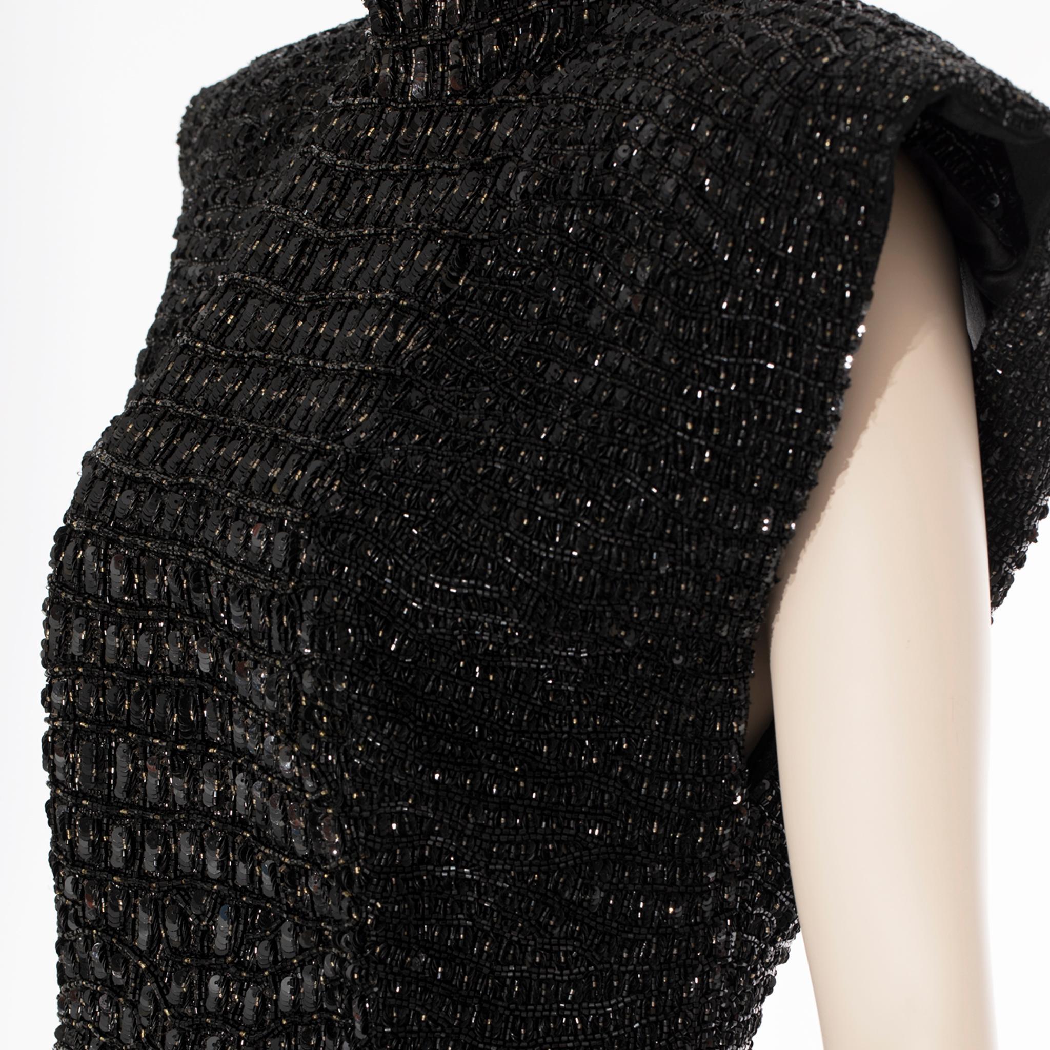 Yves Saint Laurent Couture Robe de soirée noire avec perles en crocodile 36 Fr en vente 2
