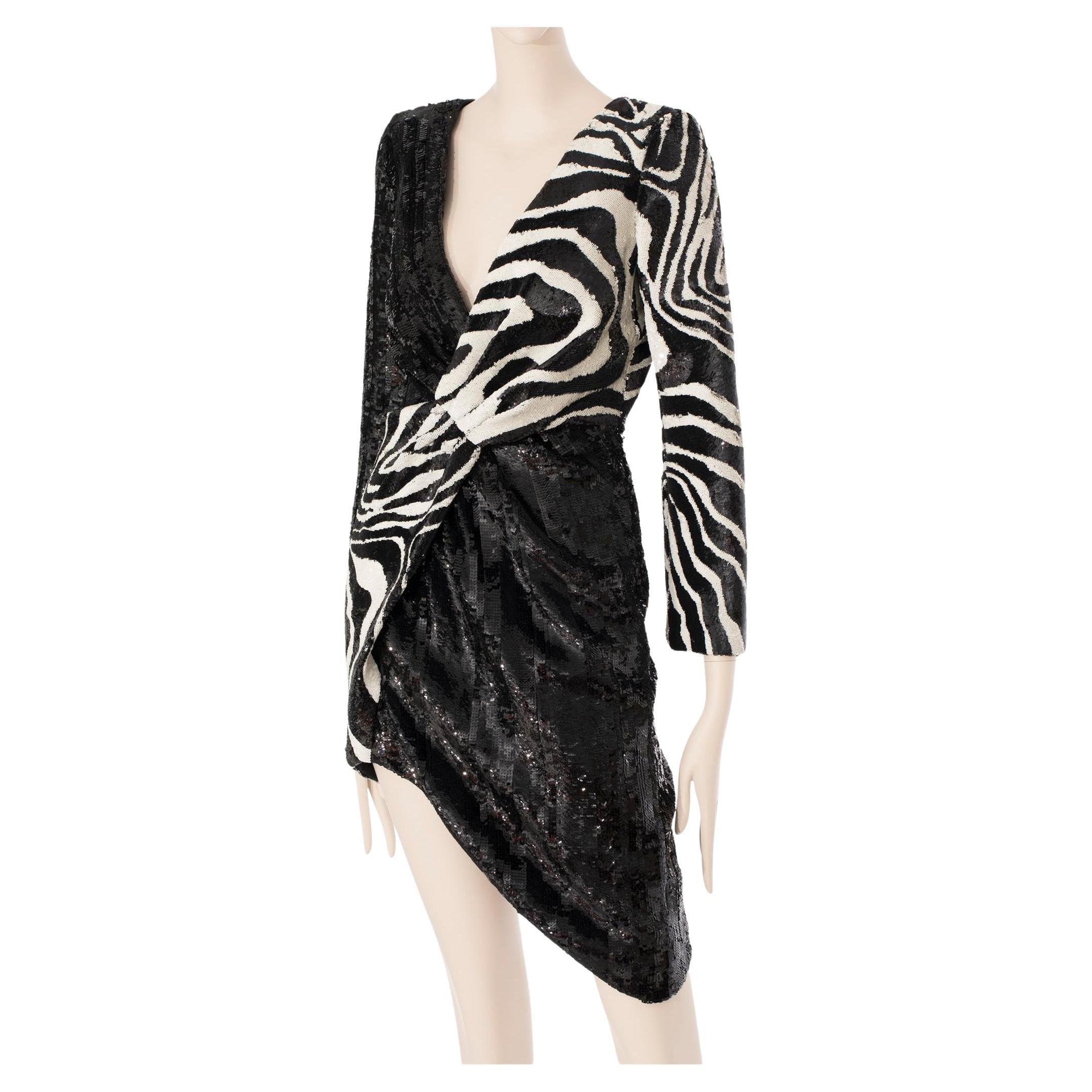 Saint Laurent by Hedi Slimane Robe asymétrique à paillettes imprimées zèbre 36 FR en vente