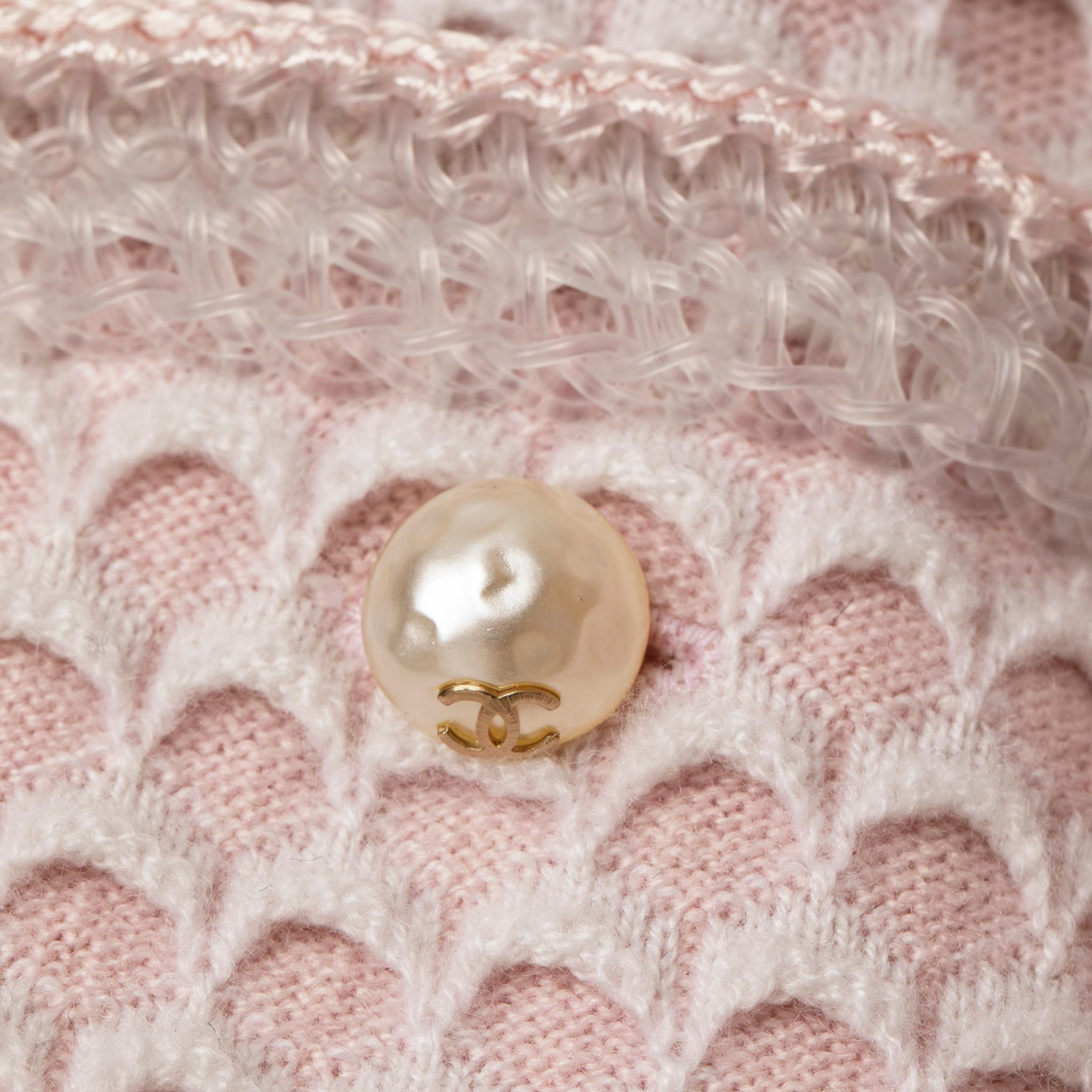 Chanel Cardigan en tweed de cachemire rose avec bande de taille 42 FR Pour femmes en vente