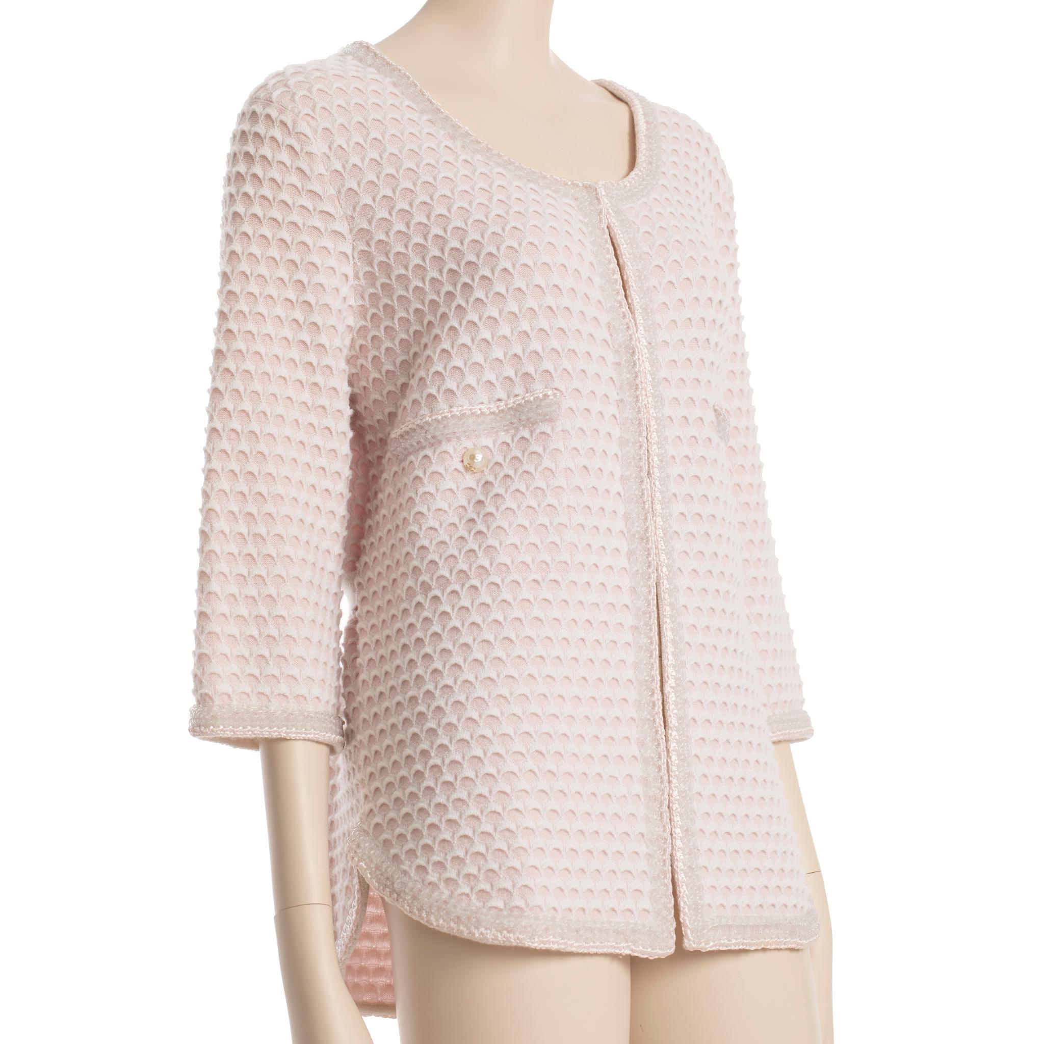 Chanel Cardigan en tweed de cachemire rose avec bande de taille 42 FR en vente 8
