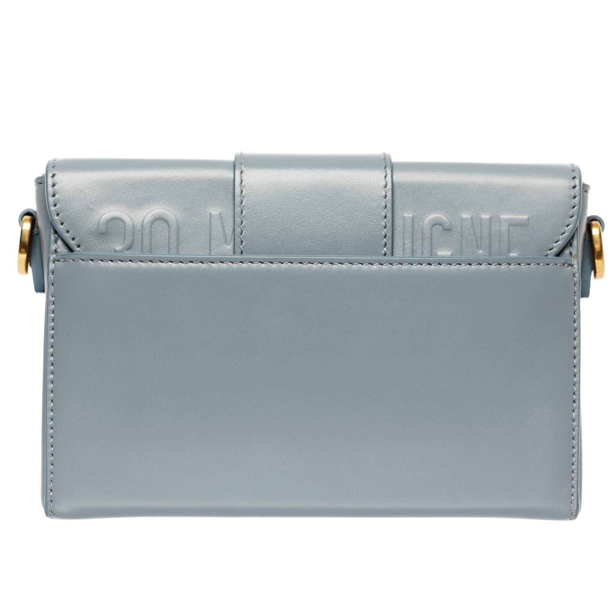 Christian Dior 30 Borsa Montaigne in pelle blu-grigia con hardware in tonalità oro in vendita 5