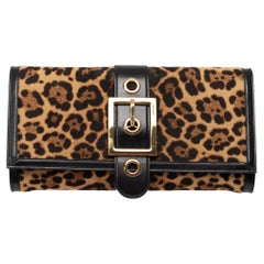 Gucci Clutch With Leopard Print Gold Tone Hardware