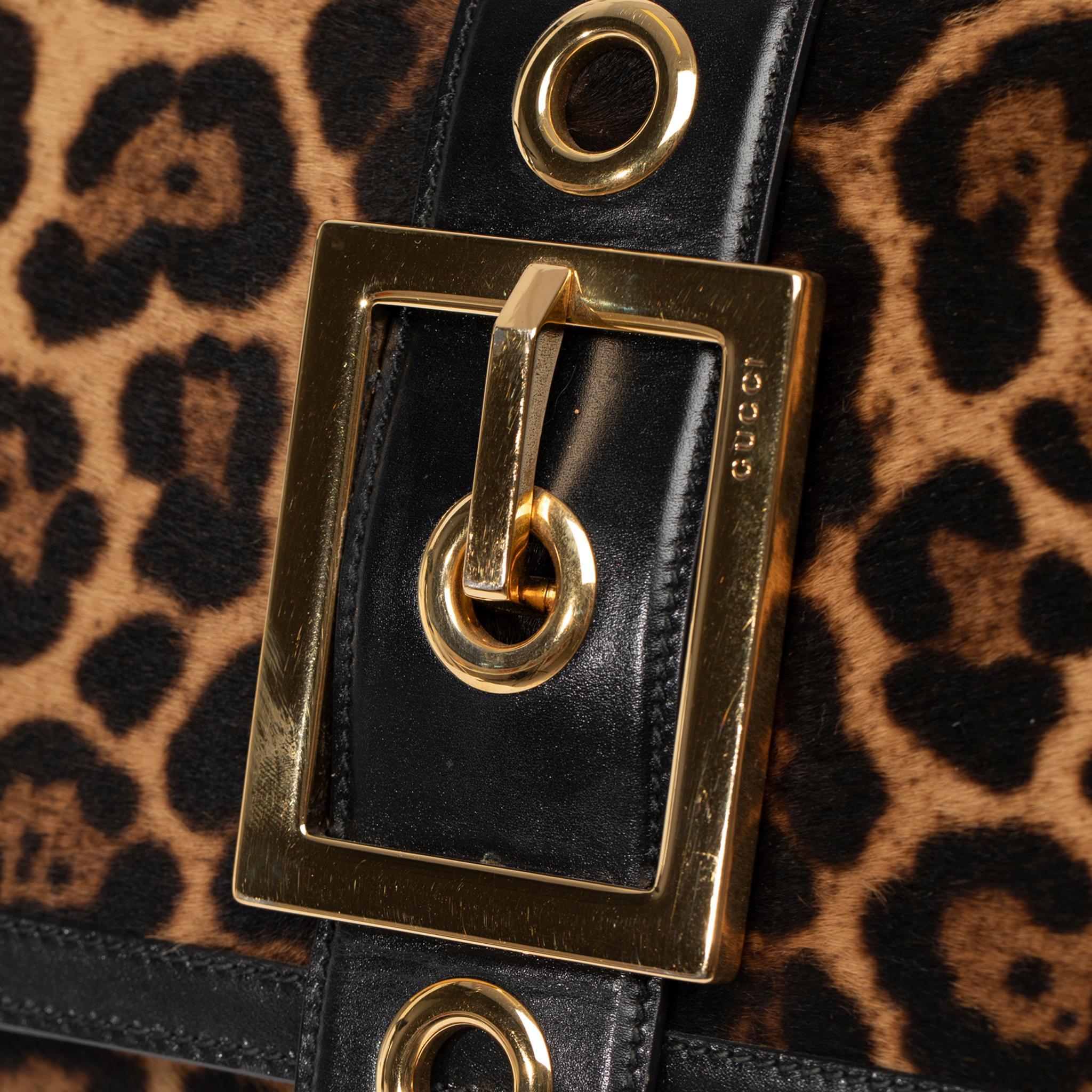 Gucci Clutch mit Leopardenmuster und goldfarbener Hardware im Angebot 7