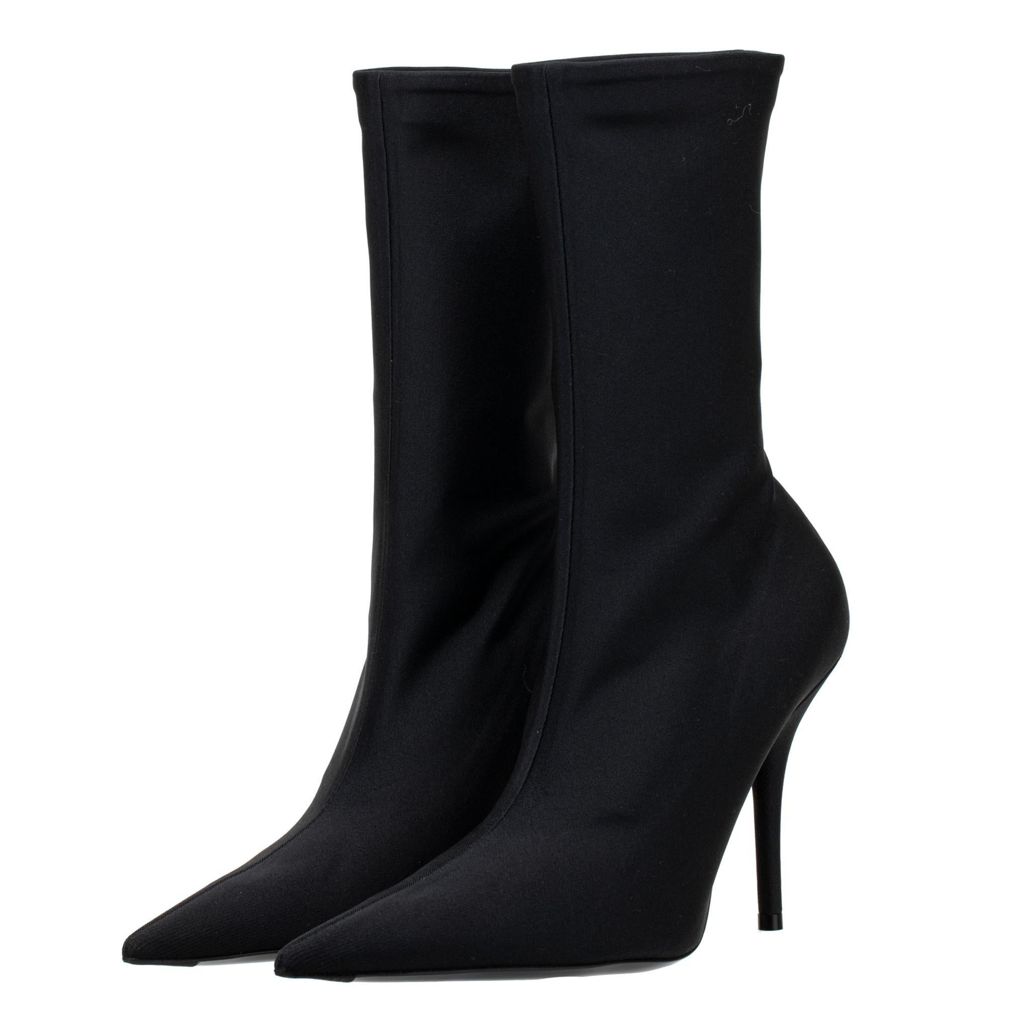 Balenciaga Stivale in maglia elastica nero 36 FR In condizioni Nuovo a Sydney, New South Wales