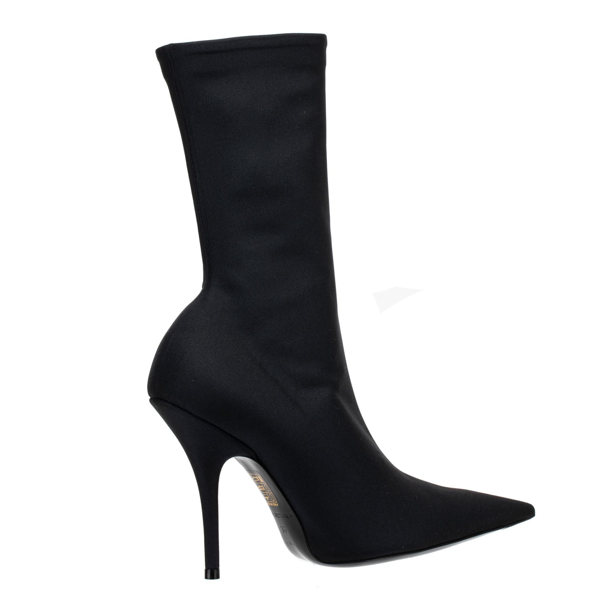 Balenciaga Stivale in maglia elastica nero 36 FR 2