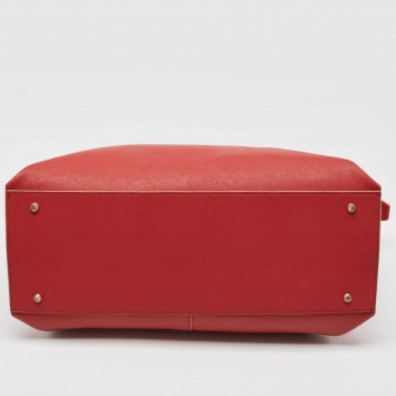 DKNY - Fourre-tout à fermeture éclair Bryant Park en cuir rouge Pour femmes en vente