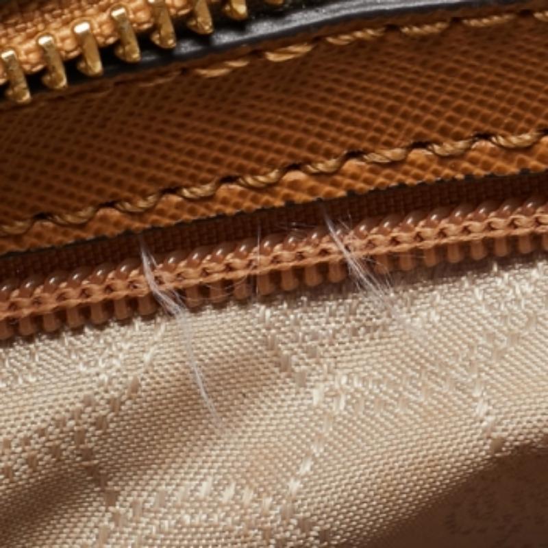 MICHAEL Michael Kors Beige große Selma-Tasche aus Leder im Angebot 3