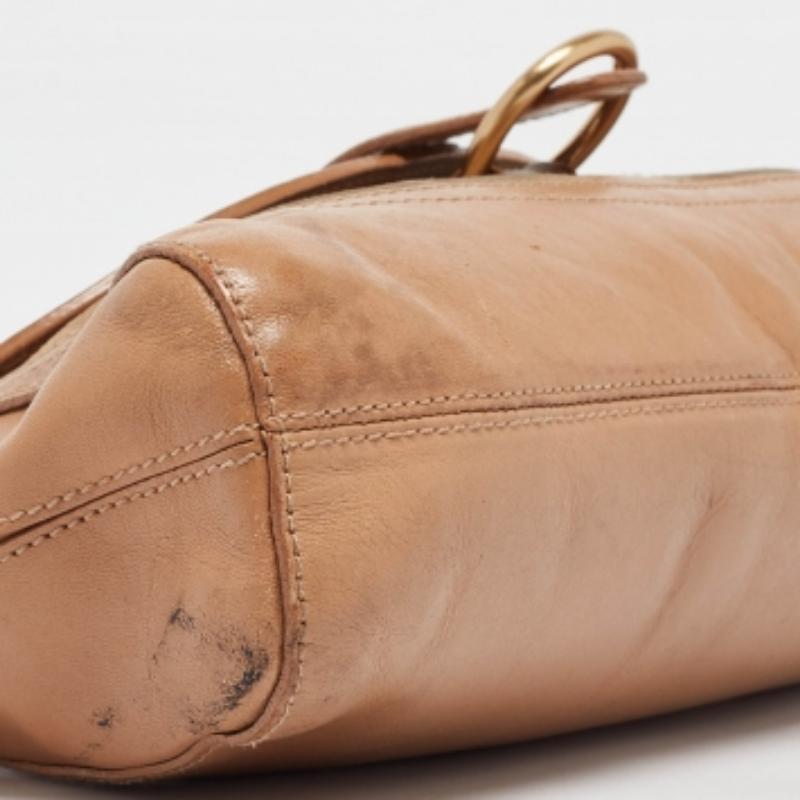 Furla Hobo en daim beige, autruche embossée et boucle en cuir en vente 1