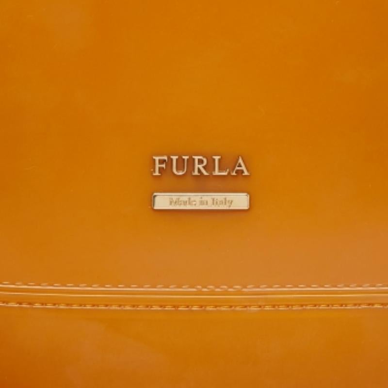 Furla Mochila Caramelo Goma Amarillo en venta 4