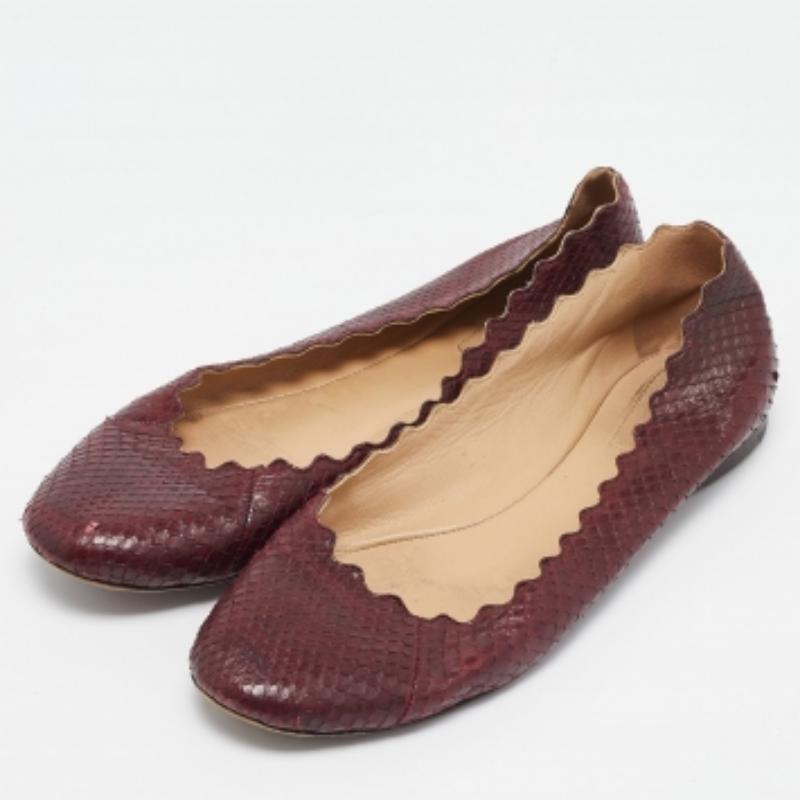 Chloe Burgundy Python Leather Lauren Scallop Ballet Flats Size 38 Pour femmes en vente