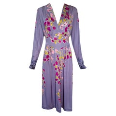 Mac Tac Robe à cravate en jersey imprimé floral lavande, années 1970