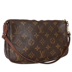 Louis Vuitton Monogram Pochette Shoulder Bags, 2002