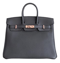 Sac Hermès Birkin 25 « Étain Gris », cuir Togo, ferrures rose doré – Modèle rare à poignées supérieures