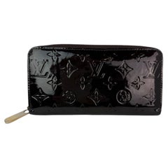 Louis Vuitton Burgundy Vernis Patent Leather Zippy Wallet Clutch
