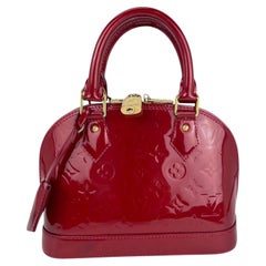 Louis Vuitton Alma BB Monogram – Rote Vernis-Lackleder-Umhängetasche