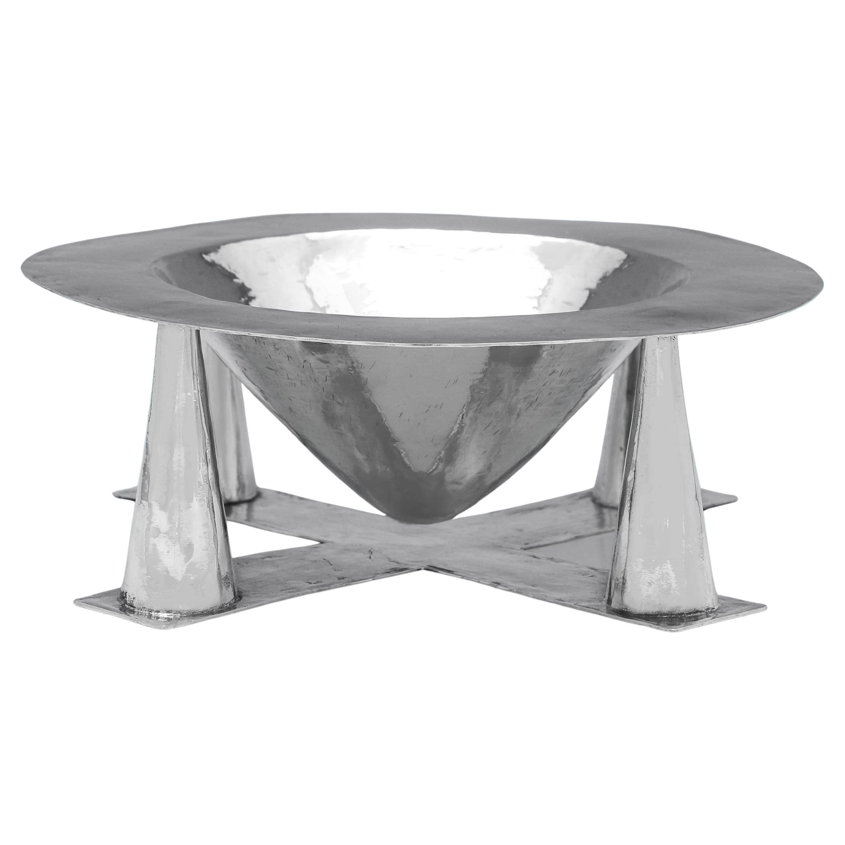 Modernist design sterling silver bowl by Bryan Laurence Illsley made in 1992 For Sale