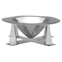 Modernist design sterling silver bowl by Bryan Laurence Illsley made in 1992
