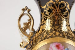 Jarrón grande de porcelana, Francia, de la marca Vieux Paris, mediados del siglo XIX