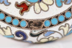 Portapillole in argento e smalto, Russia, opera di ВA, 1899 - 1908