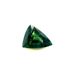 Certificado GRA 1,39ct Zafiro Verde Fino Triángulo Corte Fantasía Gema Rara 7,8x6,3mm