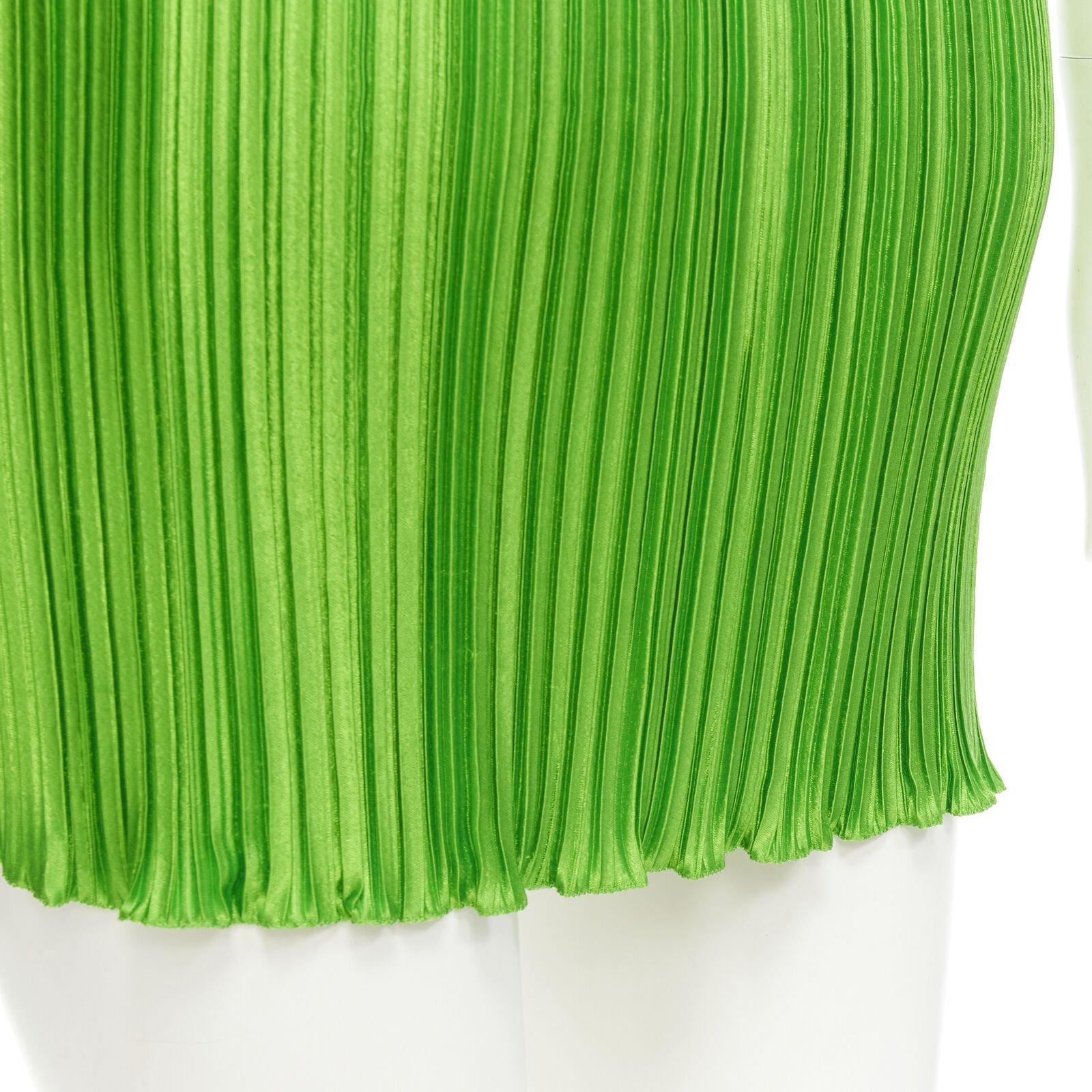 VERSACE 2021 Laufsteg Grünes Tresor De La Mer Seesterne plissiertes Slip-Kleid IT42 M im Angebot 3