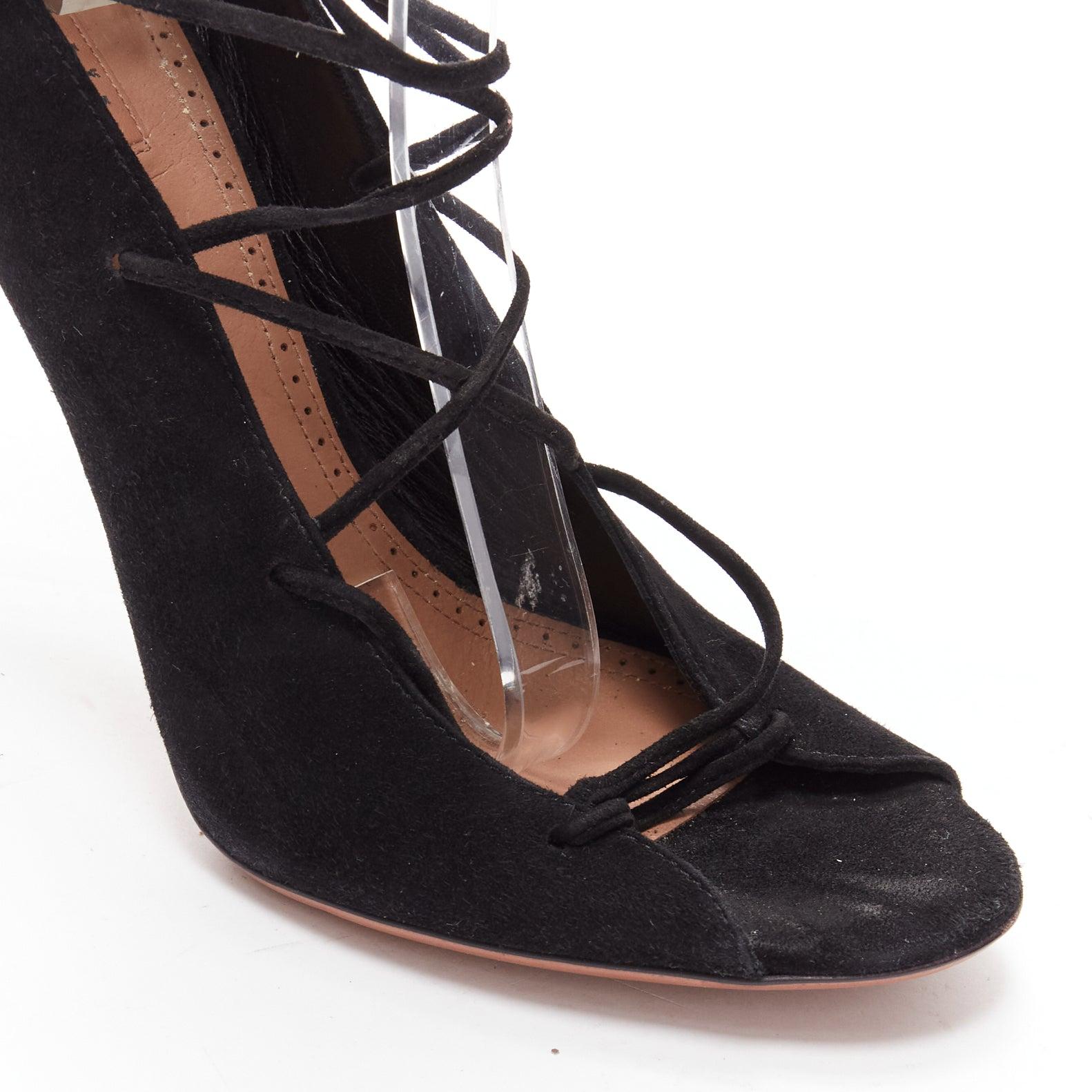 ALAIA in pelle scamosciata nera con lacci e zip sul retro, sandalo con tacco EU38.5 in vendita 2