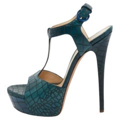 Casadei Sandales à plateforme en cuir gaufré vert Taille 38