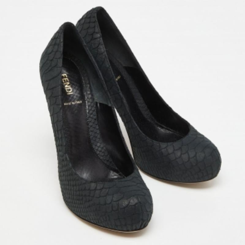 Fendi Black Python Embossed Leather FF Logo Heel Platform Pumps Size 40 For Sale 2