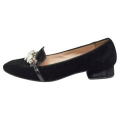 Miu Miu Zapatillas de fumar de terciopelo negro con adornos de cristal talla 37