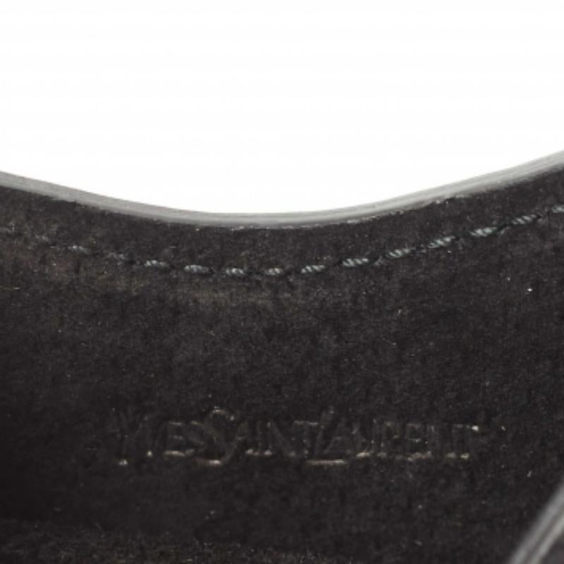 Yves Saint Laurent Porte Blackberry Cover en cuir noir en vente 5