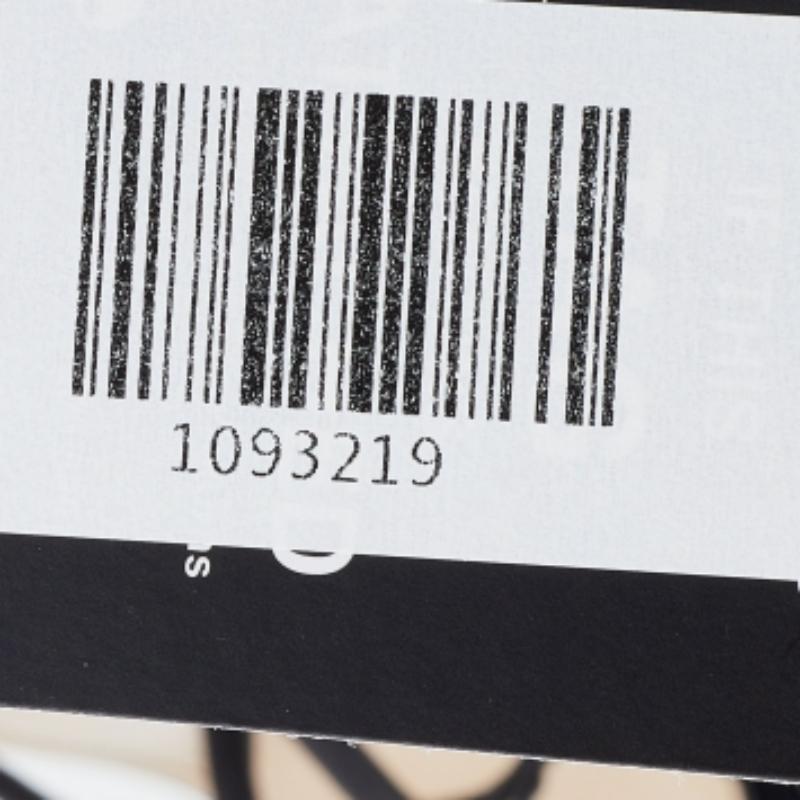 Yves Saint Laurent Sandales à plateforme en cuir et vernis noir Taille 39 en vente 2