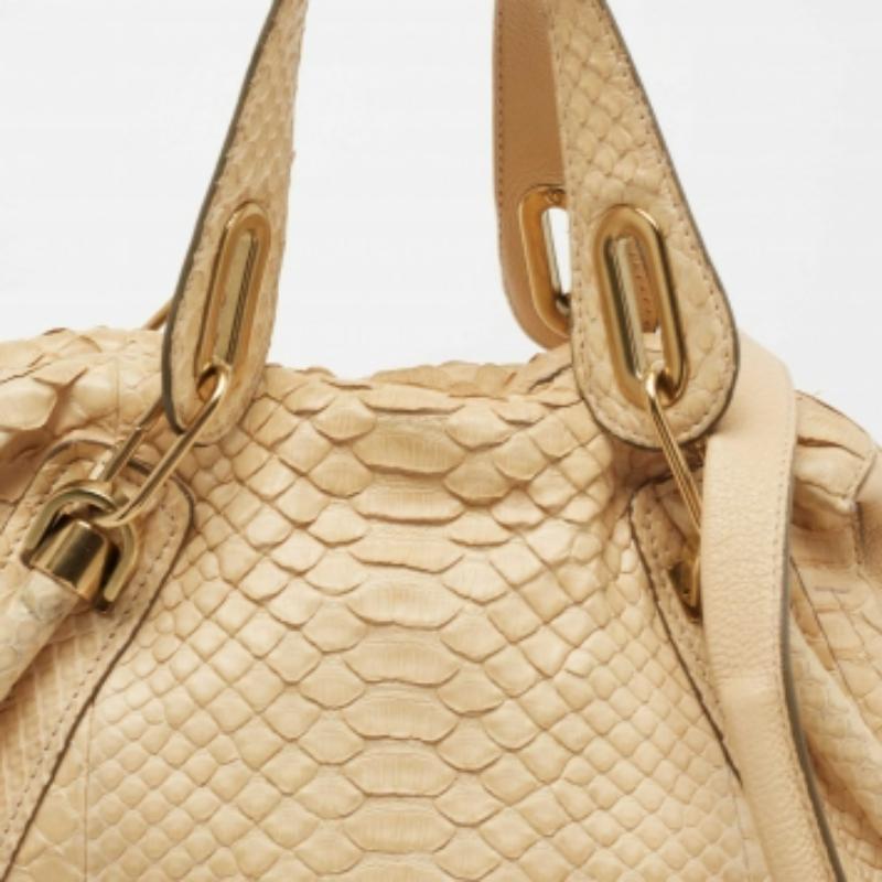 Chloe Borsa media Paraty in pitone beige in vendita 4