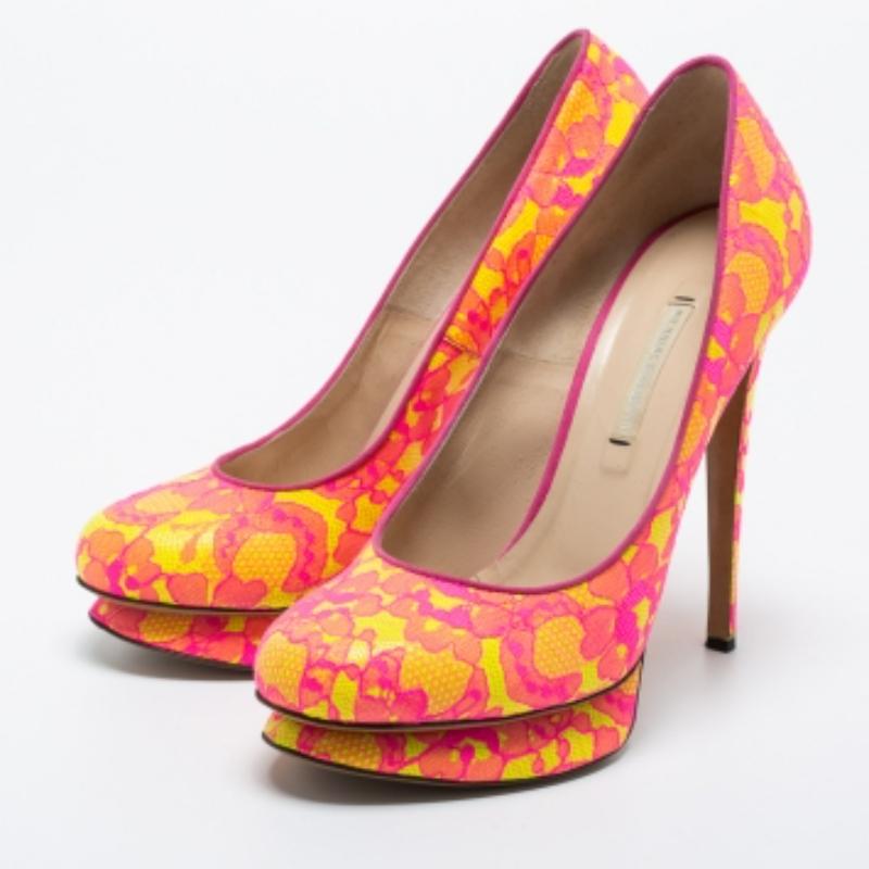 Nicholas Kirkwood - Décolleté con plateau in raso e pizzo bicolore - misura 38 in vendita 3