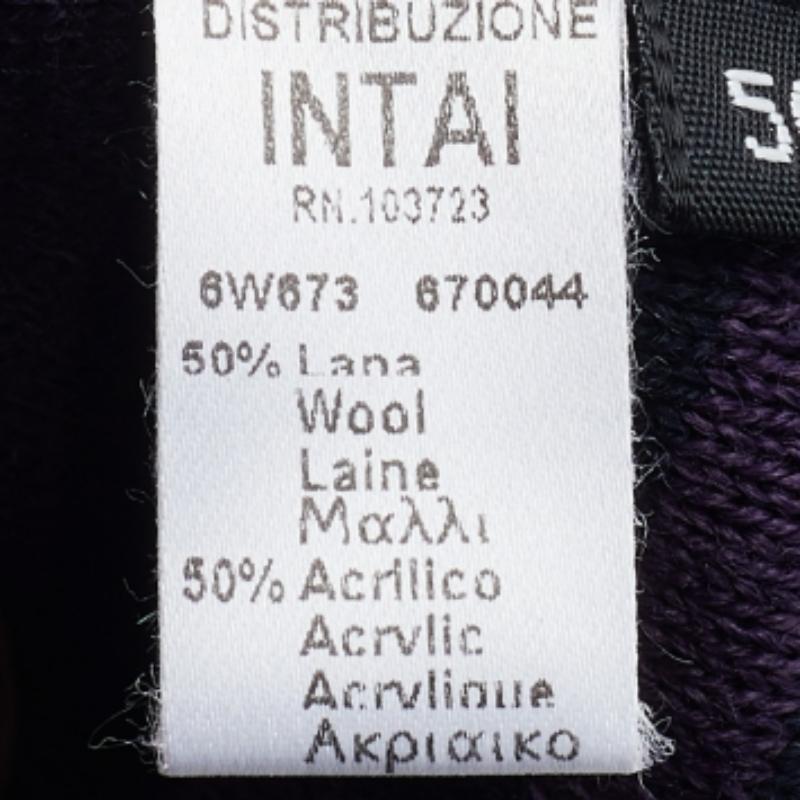 Donna Emporio Armani Berretto in lana a righe viola 56 cm in vendita