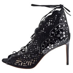 Nicholas Kirkwood Silver Laser Suede & Patent Leather Lace Up Booties Taglia 40.5