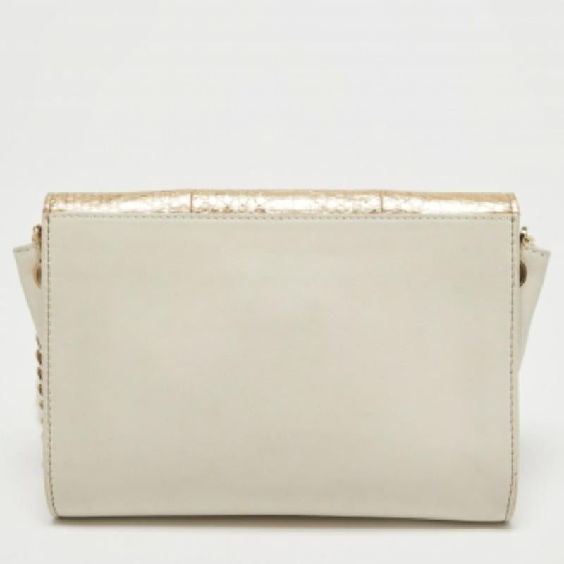 Furla Borsa a tracolla in pelle oro/crema e pitone goffrato In condizioni discrete in vendita a Dubai, Al Qouz 2