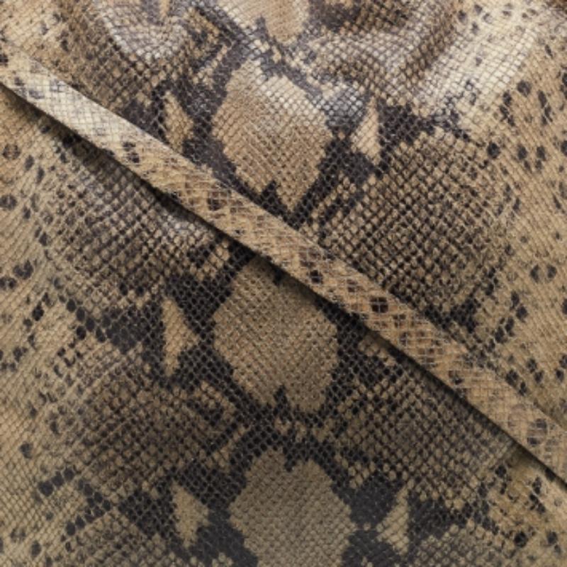 Michael Michael Kors - Borsa a tracolla Cynthia in pelle goffrata con pelle di serpente beige in vendita 1