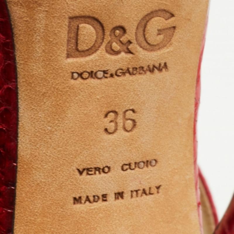 Questi sandali incorniceranno i tuoi piedi in modo elegante. Realizzate con materiali di qualità, presentano un design di classe e solette confortevoli.