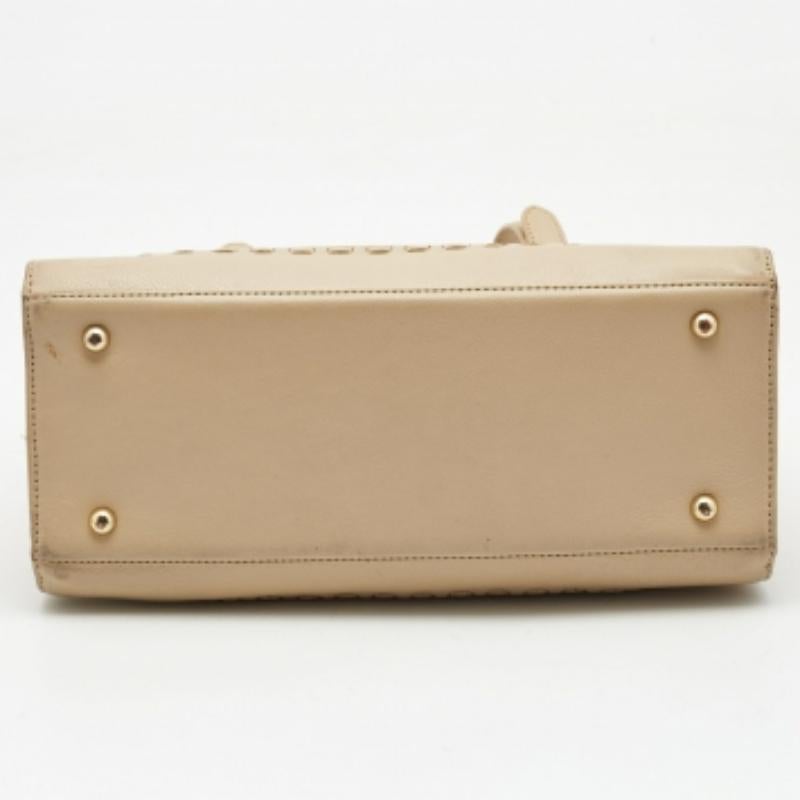 DKNY Beige Leather Beekman French Whipstitch Trim Tote en vente 2
