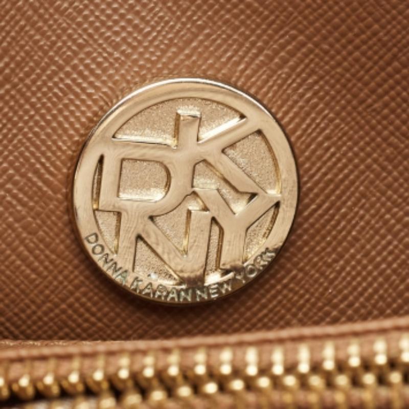 DKNY Beige Leather Beekman French Whipstitch Trim Tote en vente 6