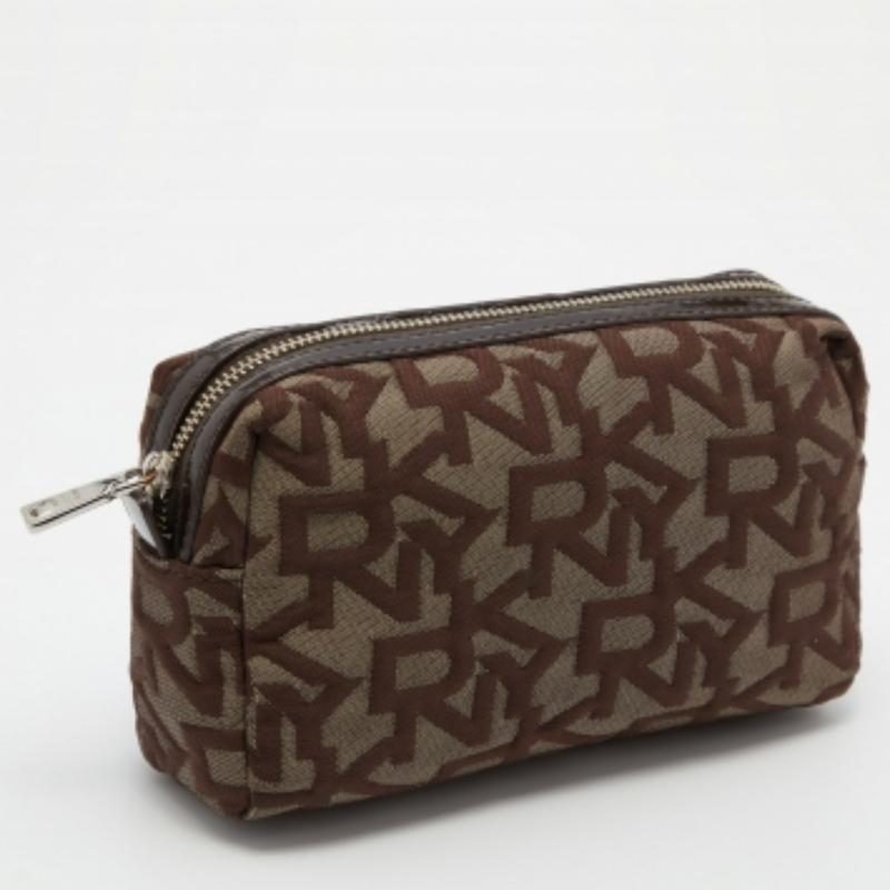Grigio Marsupio Dkny marrone/beige firmato in tela e vernice in vendita