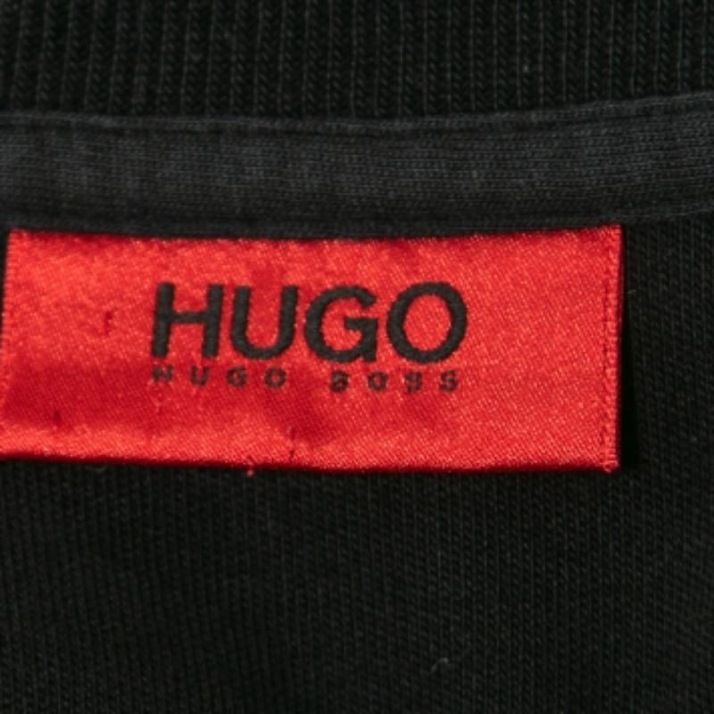 Boss By Hugo Boss Sudadera negra de punto de algodón con cuello redondo L en Bueno estado para la venta en Dubai, Al Qouz 2