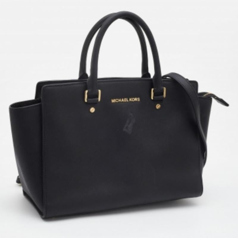 Michael Kors - Borsa a tracolla Selma in pelle nera in vendita 2