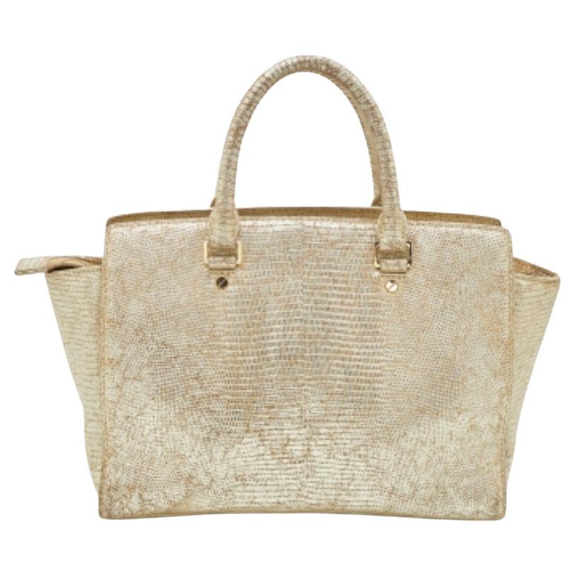 Michael Michael Kors - Grande borsa Selma in pelle goffrata color oro e pelle di serpente in vendita