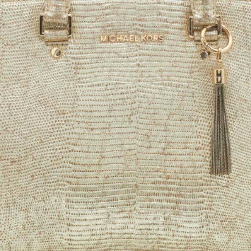 Donna Michael Michael Kors - Grande borsa Selma in pelle goffrata color oro e pelle di serpente in vendita
