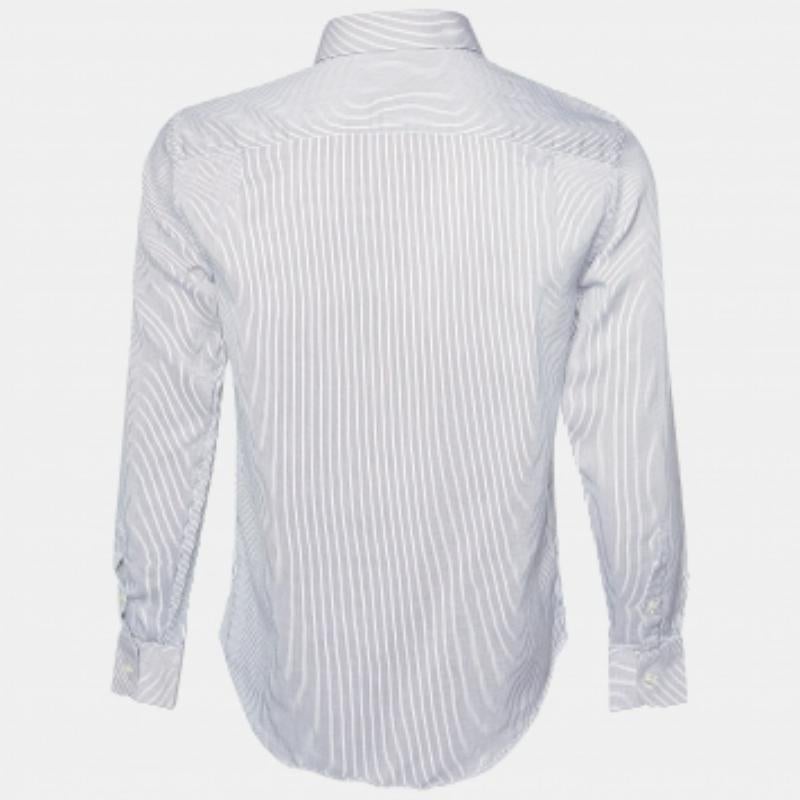 Emporio ARMANI Camisa de rayas blancas y azules de algodón con botones delante M Gris en venta