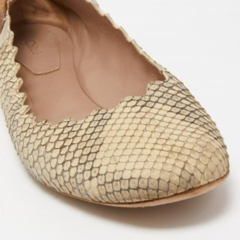 Marrone Ballerine Chloe crema/marrone con accenti smerlati taglia 38 in vendita