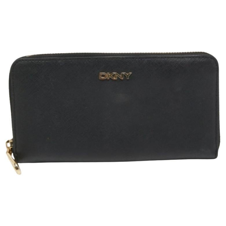 DKNY Portafoglio Bryant Park Zip Around in pelle nera in vendita