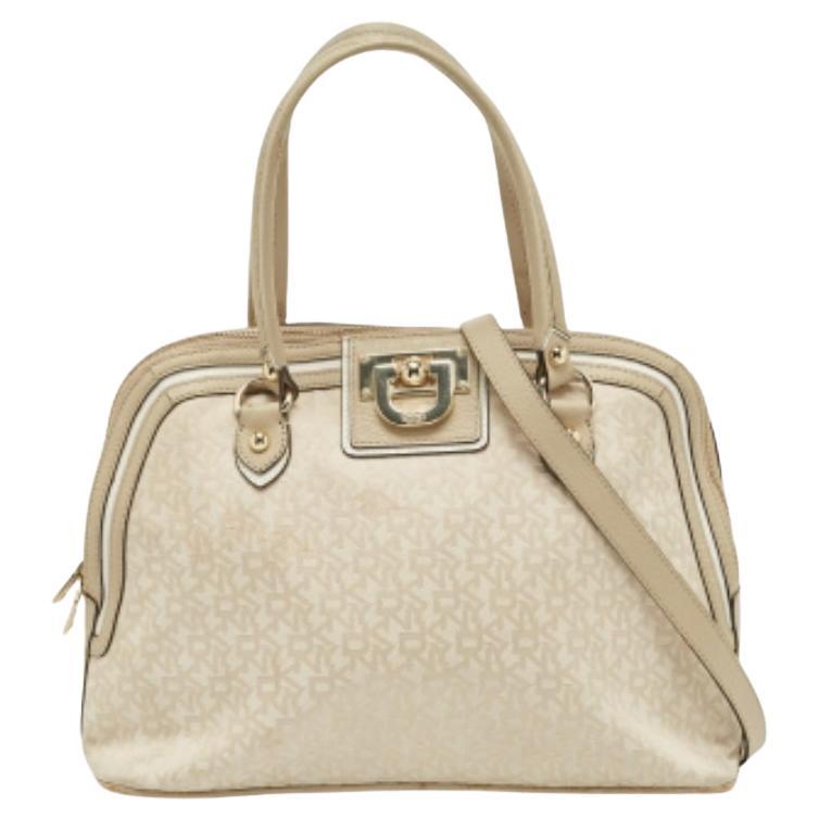 DKNY Crema/Beige, la borsa firmata in tela e pelle con cupola in vendita